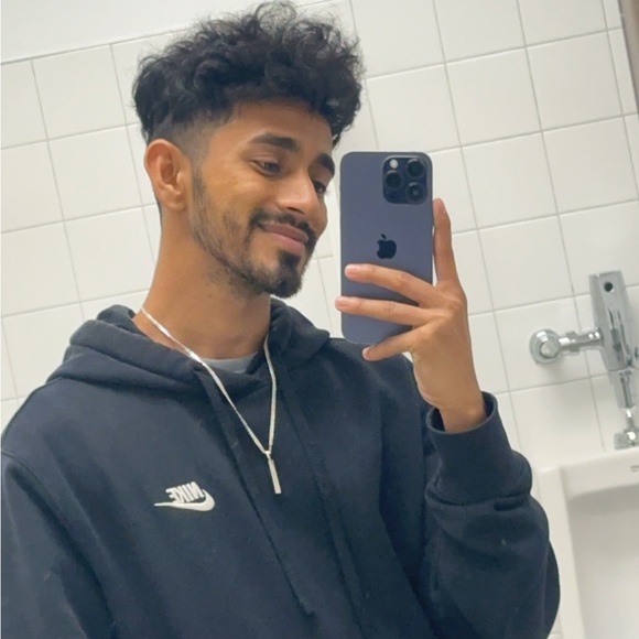 Meet your Posher, Hasa - Picture 1 of 1